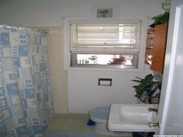 2302 Custer Ave, Ogden, UT 84401 — photo 2