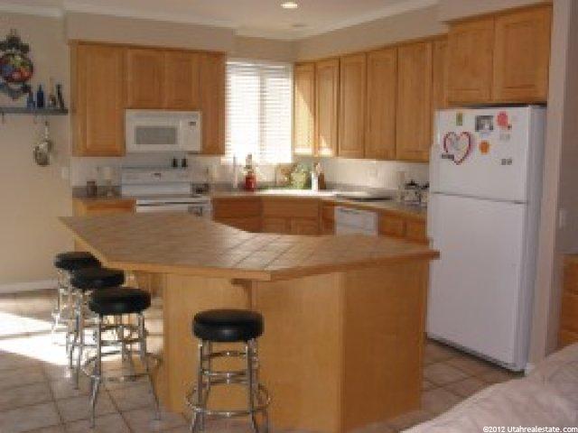 1260 Bogey Dr, Fruit Heights, UT 84037 — photo 2