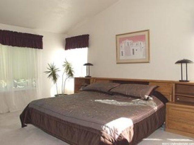 10057 Rockview Dr, Sandy, UT 84092 — photo 6