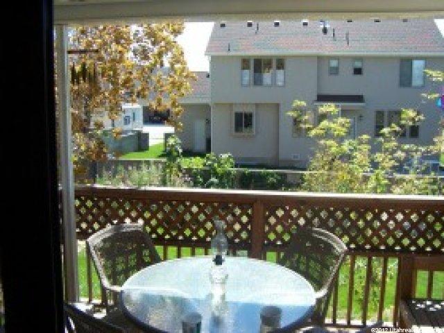 1030 Webster Dr, Sandy, UT 84094 — photo 3