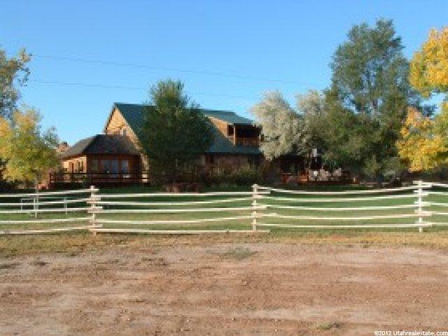 375 W 2000 S, Roosevelt, UT 84066 — photo 2