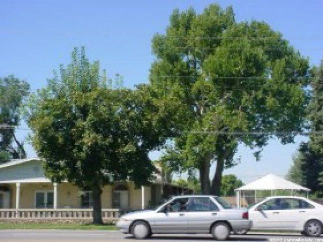 469 N Main St, Springville, UT 84663 — photo 2