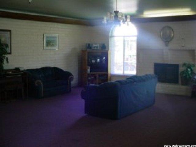 469 N Main St, Springville, UT 84663 — photo 4