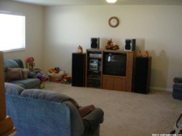 1428 N 2375 W, Layton, UT 84041 — photo 5