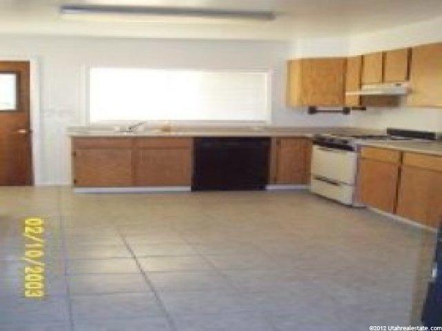 4448 S 225 E, Washington Terrace, UT 84405 — photo 6