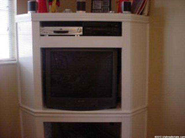 4557 S 2900 W, Roy, UT 84067 — photo 6