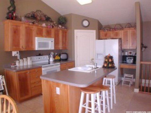 26 E 2250 N, Layton, UT 84041 — photo 3