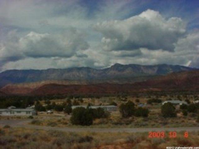 414 E Homespun Cir, Leeds, UT 84746 — photo 3