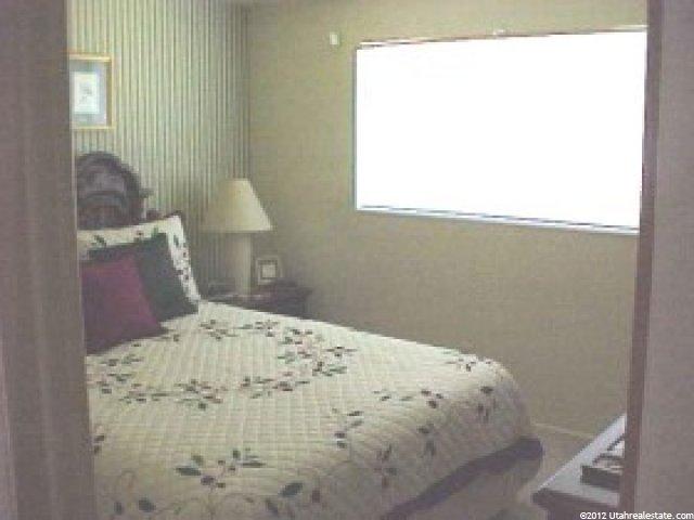 2052 Clyde St, Layton, UT 84041 — photo 3