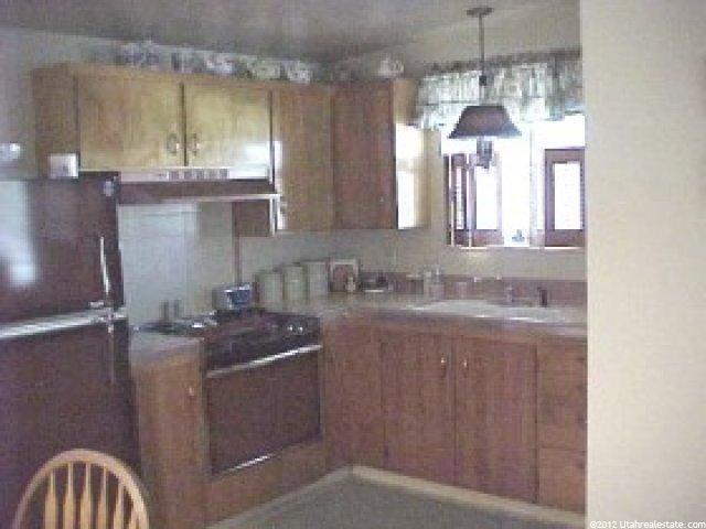 2052 Clyde St, Layton, UT 84041 — photo 5