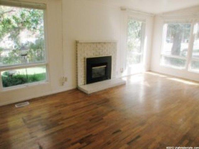 1310 Phillips Ln, Murray, UT 84123 — photo 2