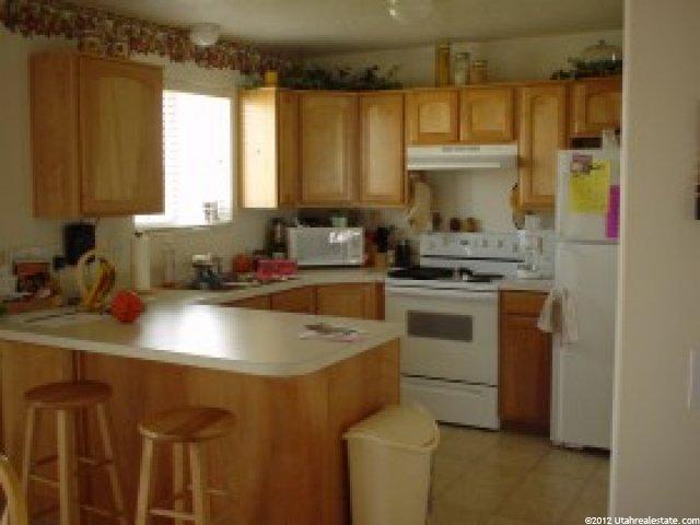 4654 S 4075 W, Roy, UT 84067 — photo 2