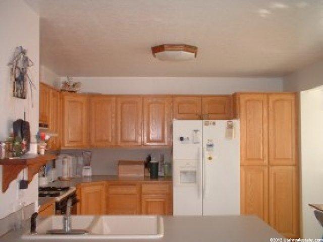 1153 W 2500 N, Clinton, UT 84015 — photo 2