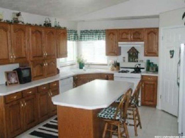 2126 N 750 W, Clinton, UT 84015 — photo 2
