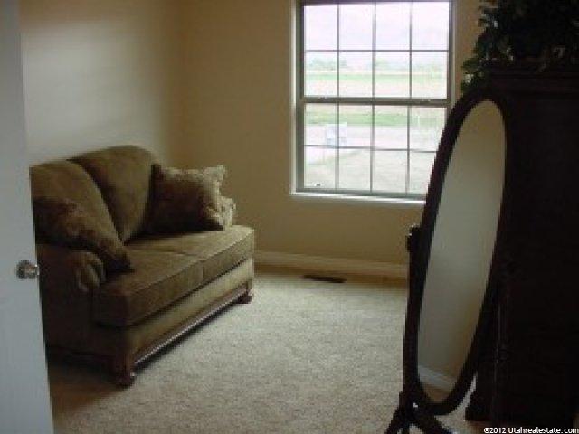 2125 S 2700 W, Ogden, UT 84401 — photo 6