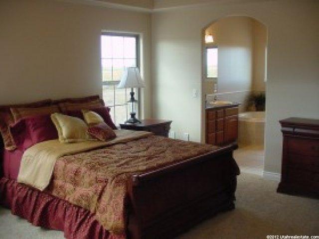 2125 S 2700 W, Ogden, UT 84401 — photo 7