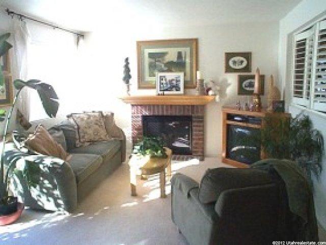 1097 Oakridge Dr, Farmington, UT 84025 — photo 4
