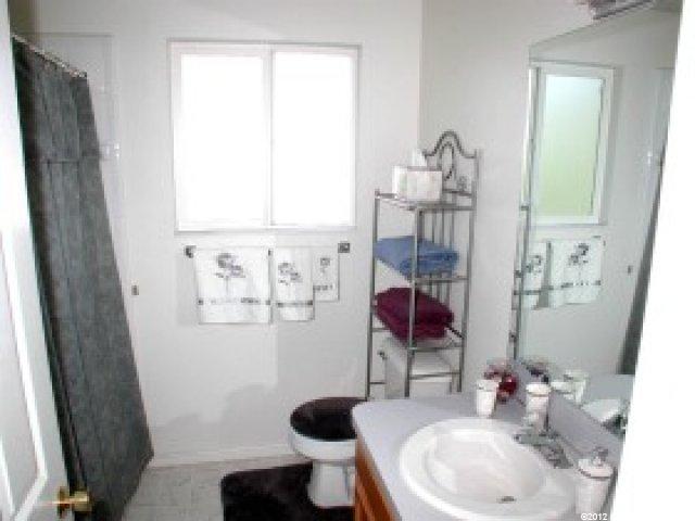 1184 W 2450 N, Clinton, UT 84015 — photo 2