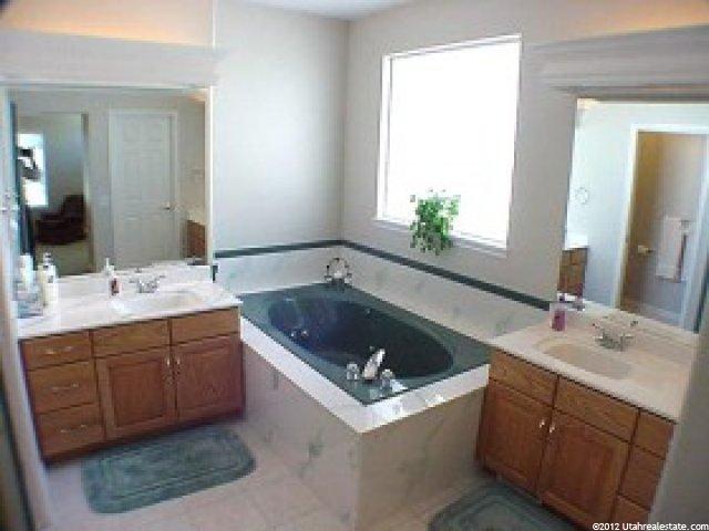 13307 Berry Ln, Draper, UT 84020 — photo 7