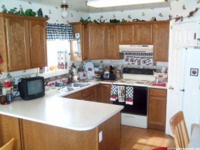 560 W 2700 S, Nibley, UT 84321 — photo 3