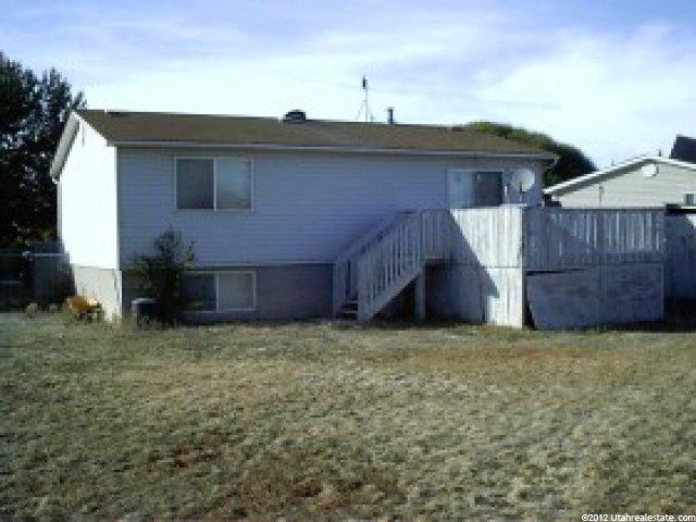 7236 Sidney Cir, Magna, UT 84044 — photo 2