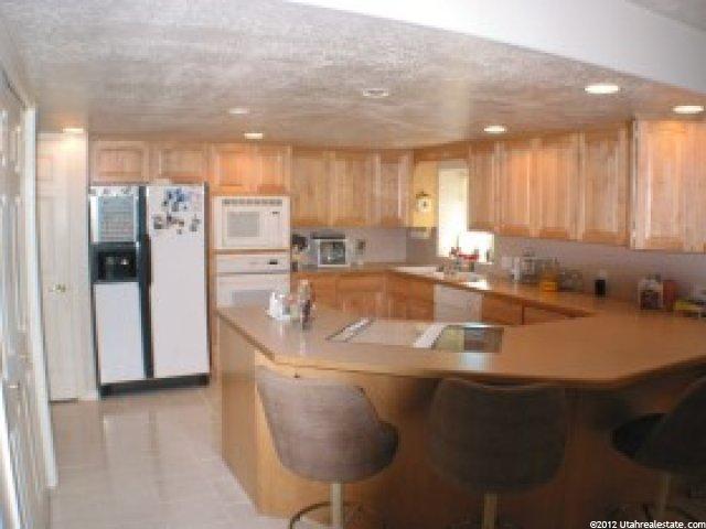 5049 S 3100 W, Roy, UT 84067 — photo 3