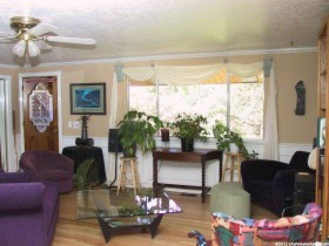 209 Bayview Dr, Farmington, UT 84025 — photo 4