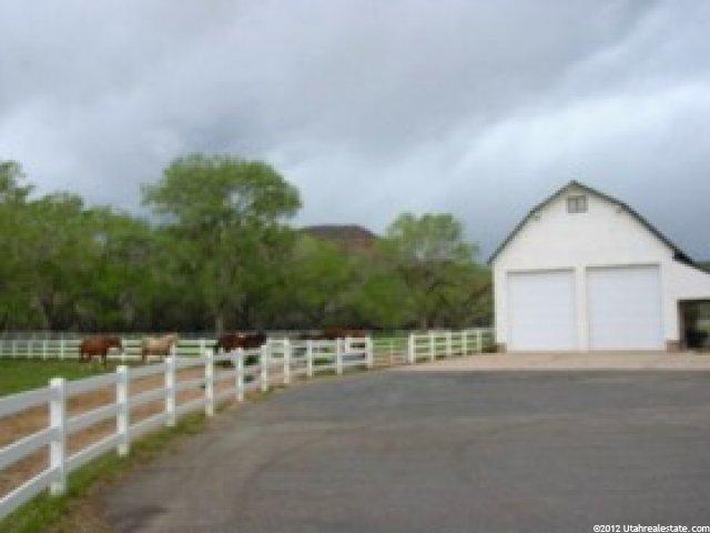 449 W Main St, Rockville, UT 84763 — photo 2