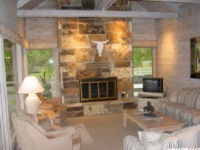 449 W Main St, Rockville, UT 84763 — photo 6