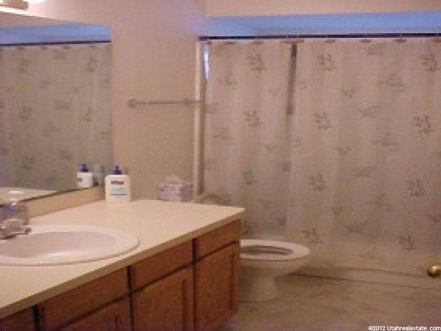 175 W 1050 N, Layton, UT 84041 — photo 5