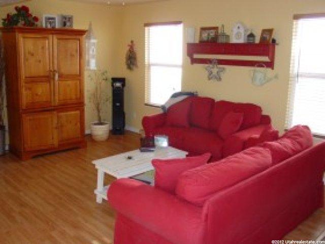 2922 Ash Point Dr, Eagle Mountain, UT 84043 — photo 5
