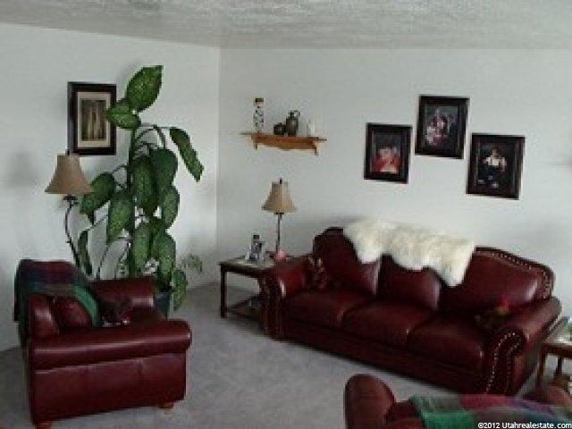 870 W 200 S, Clearfield, UT 84015 — photo 2
