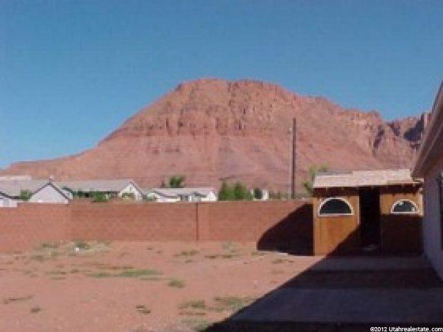 102 S 430 E Cir, Ivins, UT 84738 — photo 2
