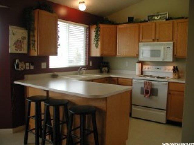 1053 N 2575 W, Layton, UT 84041 — photo 3