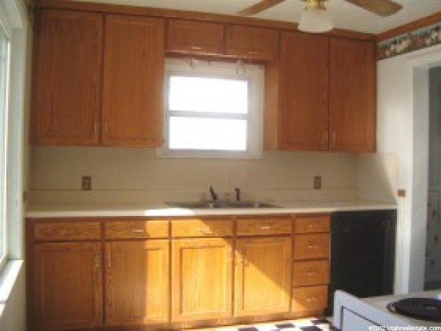 737 Lennox St, Midvale, UT 84047 — photo 3