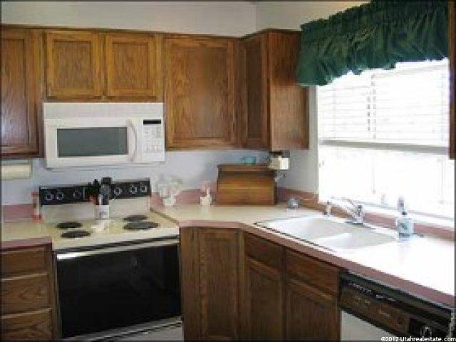 5685 S 2950 W, Roy, UT 84067 — photo 3