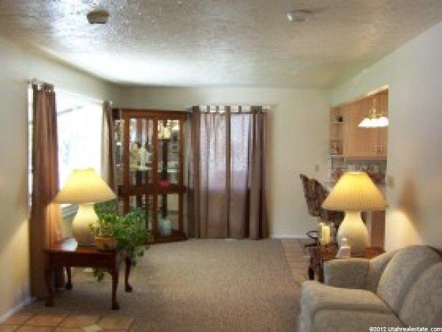 339 Mountain View Dr, Sandy, UT 84070 — photo 3