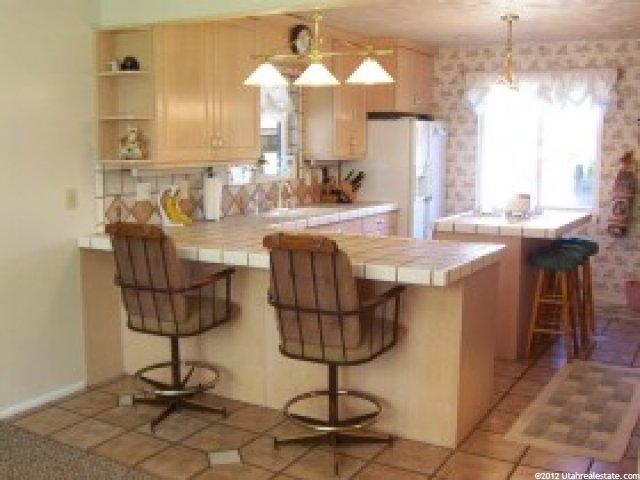 339 Mountain View Dr, Sandy, UT 84070 — photo 4