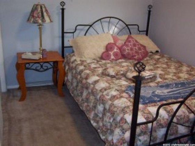 339 Mountain View Dr, Sandy, UT 84070 — photo 8