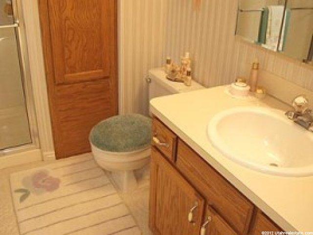 8654 Alta Cove Dr, Sandy, UT 84093 — photo 7
