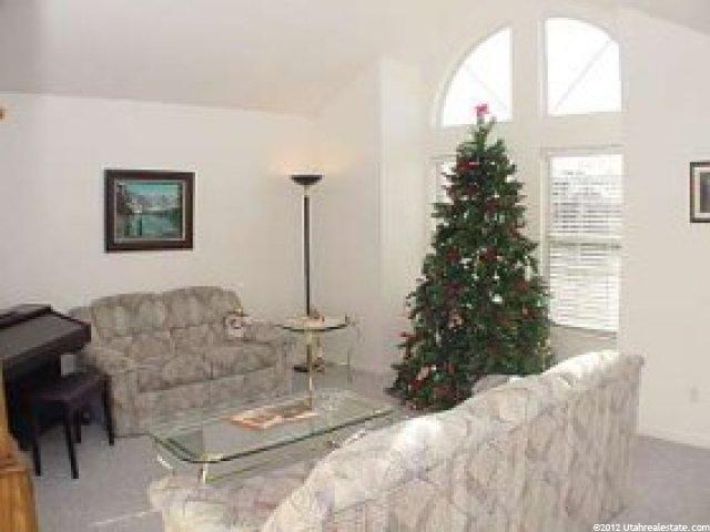639 E 1625 S, Kaysville, UT 84037 — photo 2