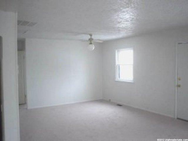 4740 Caplan St, Kearns, UT 84118 — photo 2
