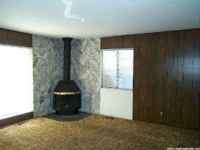 129 E Diamond St, Layton, UT 84041 — photo 3