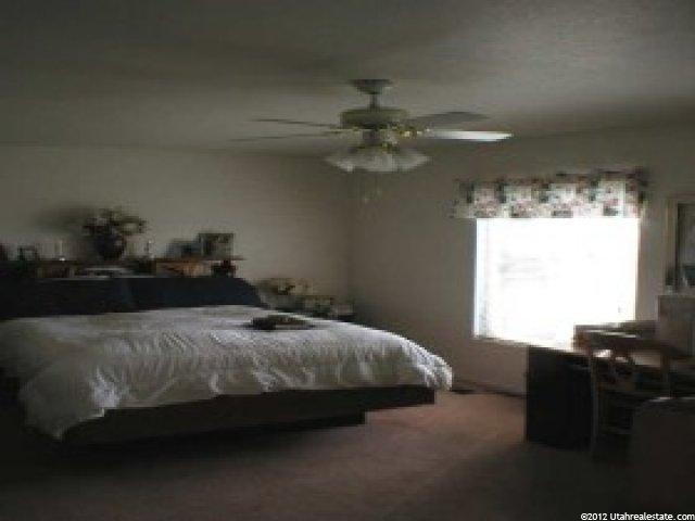 137 W 1980 S, Clearfield, UT 84015 — photo 5