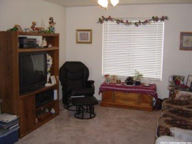 4086 W 5400 S, Roy, UT 84067 — photo 8