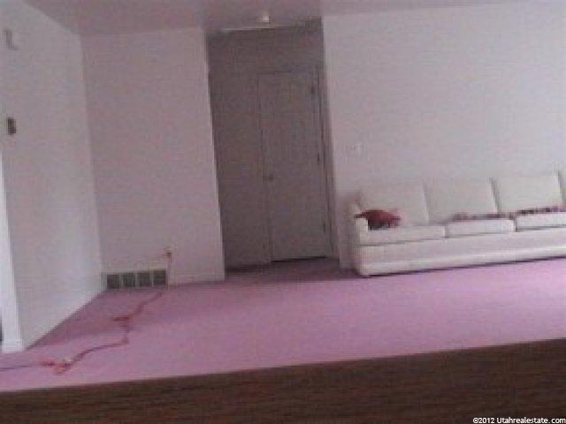 962 E 2100 N, North Logan, UT 84341 — photo 6