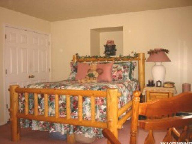 984 Dry Gulch Rd, Sandy, UT 84094 — photo 7