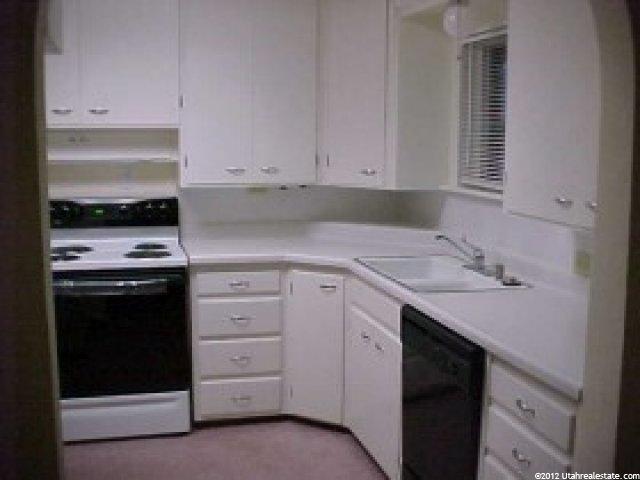 574 32nd St, Ogden, UT 84403 — photo 2