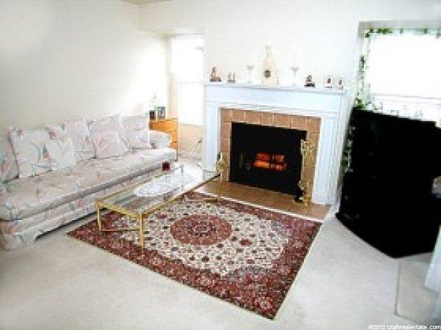 810 Gatewood Dr, Sandy, UT 84094 — photo 2