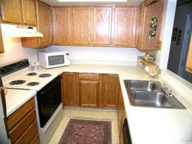 810 Gatewood Dr, Sandy, UT 84094 — photo 4